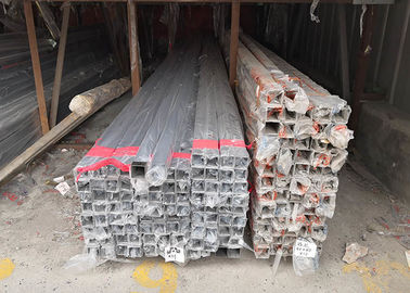 Un buen precio. Tubería de acero soldada con autógena fina inoxidable perforada de la larga vida con el diámetro grande en línea