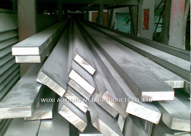 Un buen precio. 200 retirados a frío/300 series del acero inoxidable perfila la barra plana laminada en caliente en línea