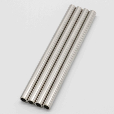 Un buen precio. AiSi ASTM A554 A312 A270 SS 201 304 cuadrado pulido espejo de 304L 309S 316 316L alrededor del tubo de acero inoxidable soldado con autógena inconsútil en línea