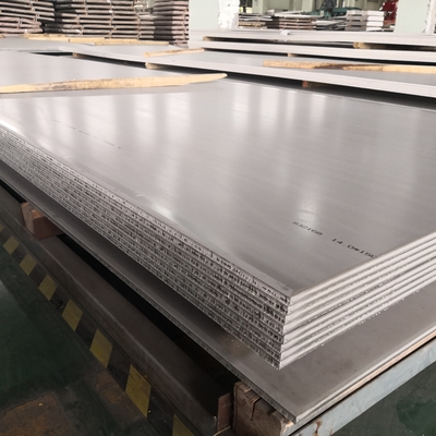 Un buen precio. 100m m laminaron la hoja laminada en caliente de los Ss 304 en línea