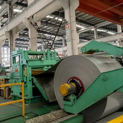 Un buen precio. Fabrica 410 409 430 420 321 904L 2B BA Espejo laminado en frío polido bobinas de acero inoxidable para materiales de construcción en línea