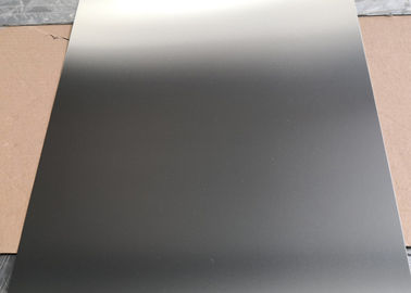 Un buen precio. La placa de acero inoxidable de ASTM 410, 10m m laminó el borde de la acería de la hoja en línea