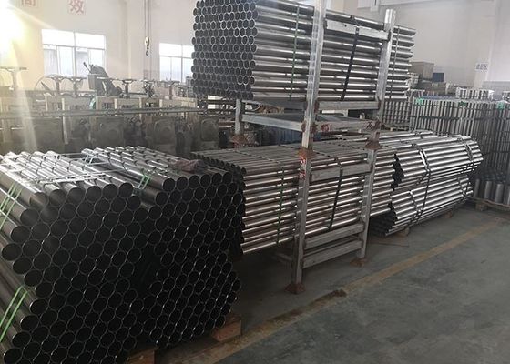 Un buen precio. 409L soldó con autógena la tubería de acero inoxidable del extractor de 0.8M M 2.0m m en línea