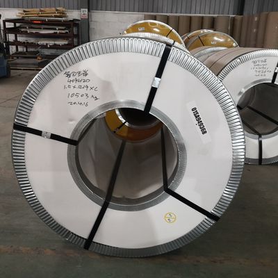 Un buen precio. 600m m laminaron 201 304 316 la bobina de acero de la tira de 410 rayitas en línea