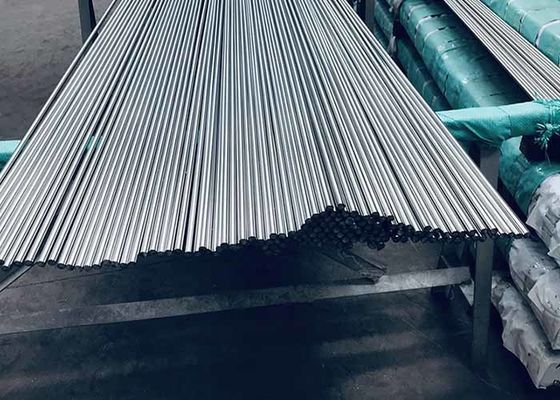 Un buen precio. Longitud cortada recta brillante de SUS440C   Rod redondo de acero inoxidable en línea