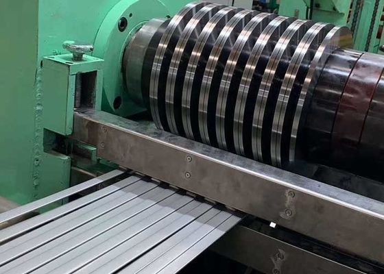 Un buen precio. 304 anchura de acero inoxidable dura completa 200m m del grueso de la bobina 0.6m m de la tira de 1/2H 3/4H en línea