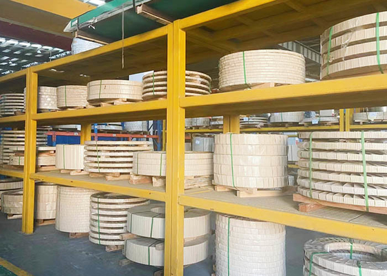 Un buen precio. 1,4120 laminó la bobina de acero inoxidable de la tira de la tira X20CrMo13KG del lacre en línea