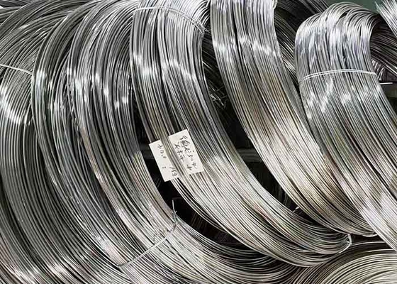 Un buen precio. 431 alambre de acero inoxidable retirado a frío, bobina inoxidable del alambre de acero de 0.3m m en línea